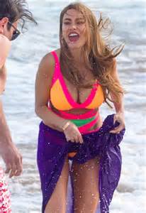 Sofia Vergara Pussy Wet 704x1024 Sofia Vergaras Bathing Suit Body In