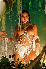 More Nude Brazilian Dancers From Brazil Carnival 2009 3