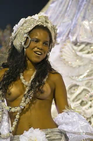 Brazil Carnival Photos Sexy Samba Dancer In Topless In Carnaval Rio De