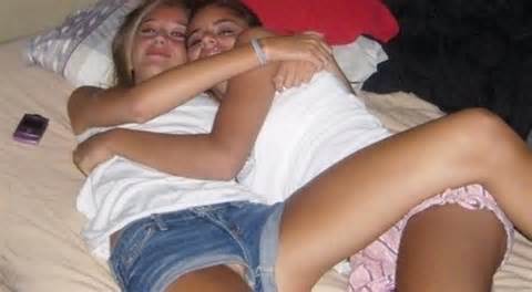 Drunk Teens Pussy Slip