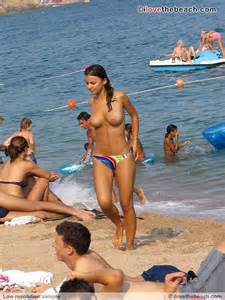 Nudist Beach Full Of Tits Breasts