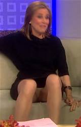 Meredith Viera Pantyhose Upskirt On TV S THE TODAY SHOW On