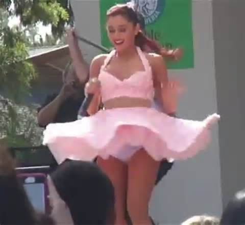 Labels Ariana Grande Pussy Show Upskirt