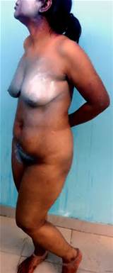 Marathi Bhabhi Standing Nude After Playing Holi Showing Boobs Pussy