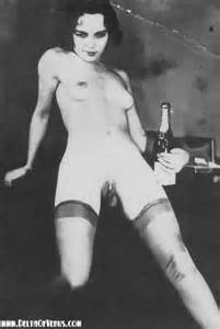 Champagne Deviltry 1920s France Or Germany
