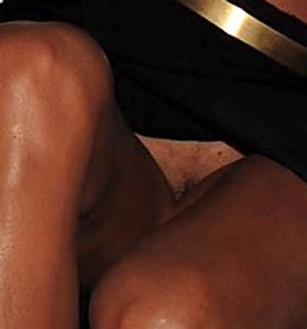 Upskirt Pantyless Pussy Show Halle Berry Filmvz Portal Wegret Com