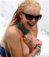 Lindsay Lohan S Tits Fell Out Or Bikini Again Oops Nude Boobs In