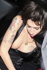 Amy Winehouse Nip Slip Shirt Talkers