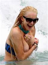 Lindsay Lohan Boob S Exposed And Fake Tattoo