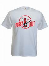 Shirt Pussy Riot Poing Lev Blanc Personnages Pussy Riot