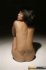 Taraji Henson Strips Nude And Goes Wild Grinding Her Ebony Pussy On